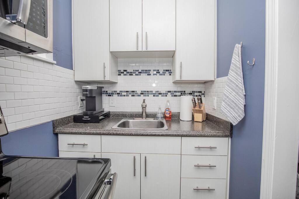 Apartamento Walk To 12 South, 7 Min To Downtown, Free Parking! Nashville Exterior foto